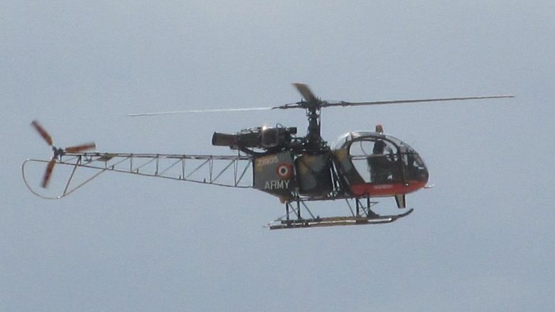 Indian Army Chopper Cheetah Crashes: হঠাৎ যোগাযোগ বিচ্ছিন্ন হয়ে যায় সেনা চপারের, তারপর...