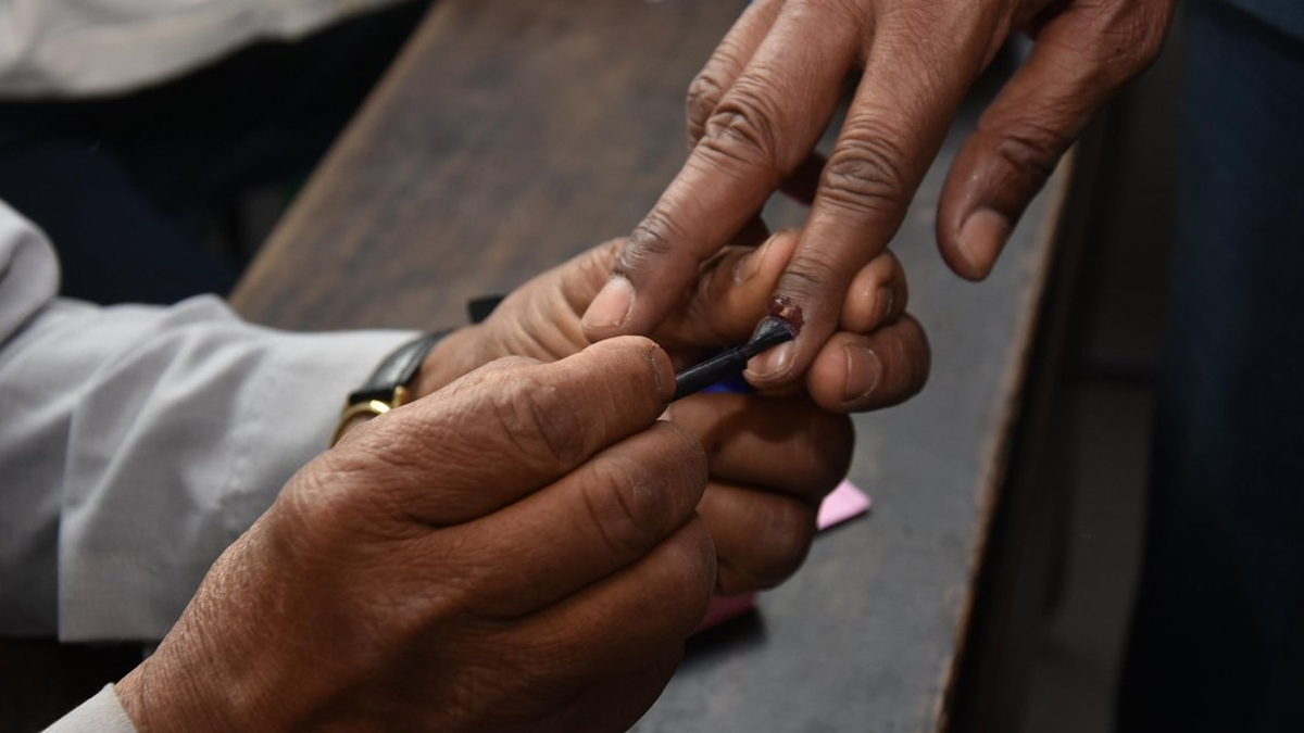 WB Lok Sabha Elections 2024: এবারেও ৭ দফায় বাংলায় লোকসভা ভোট, ১৯ এপ্রিল নির্বাচন শুরু, ৪ জুন গণনা