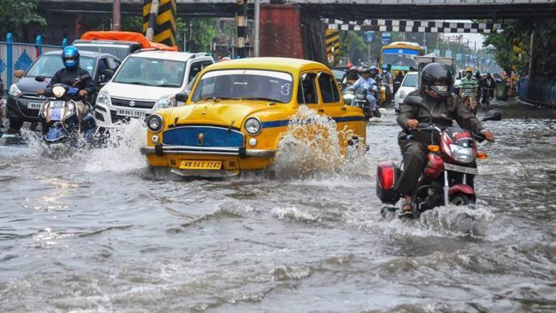 Weather Update: বুধবার উত্তর, দক্ষিণ ২৪ পরগনায় হাওয়ার সঙ্গে নামবে বৃষ্টি, জানাল হাওয়া অফিস