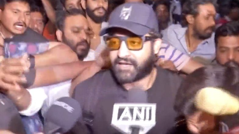 Telangana: বিশ্ব জয় করে দেশে আর আর আর ছবির অভিনেতা ও কলাকুশলীরা, উচ্ছ্বাস ও আবেগে জুনিয়র এনটিআর ধন্যবাদ জানালেন দেশকে (দেখুন ভিডিও)