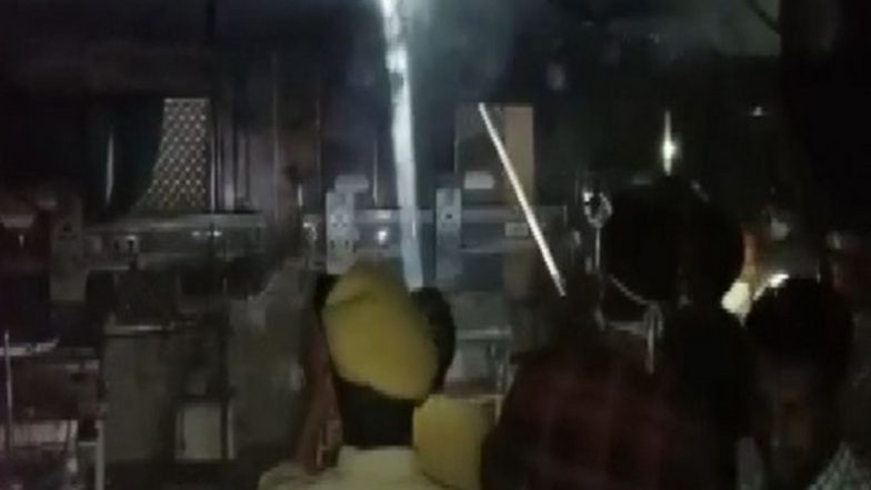 Rajasthan Fire: মেডিক্যাল কলেজের নবজাতক ওয়ার্ডে আগুন, উদ্ধার ১২ শিশু