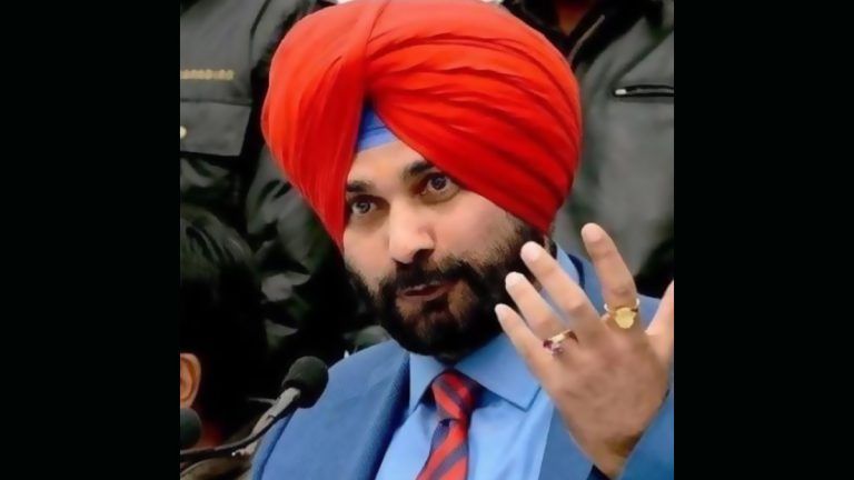 Navjot Singh Sidhu Returns To Commentary: আইপিএল এর আসরে ফিরছেন  নভজ্যোত সিং সিধু, অনেকদিন পর ধারাভাষ্য দেবেন তিনি (দেখুন টুইট)