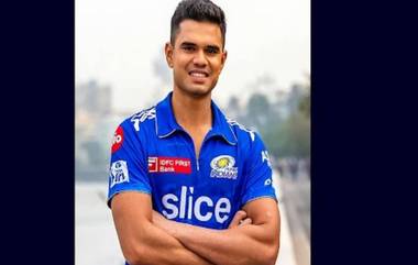 Arjun Tendulkar: তাঁর প্রথম ডেলিভারিতেই ঋদ্ধিমান সাহাকে আউট করলেন সচিন পুত্র অর্জুন তেন্ডুলকর