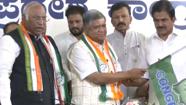 Jagadish Shettar Join Congress: সভাপতি মল্লিকার্জ্জুন খাড়গের উপস্থিতিতে কংগ্রেসে যোগ কর্ণাটকের প্রাক্তন মুখ্যমন্ত্রী জগদীশ শেত্তার-এর(দেখুন সেই ভিডিও)