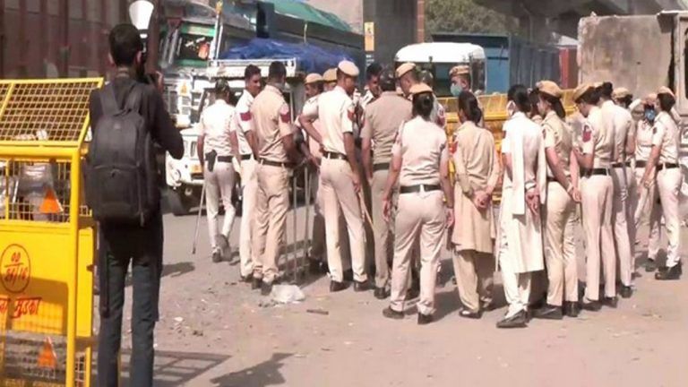 Delhi: কুস্তিগীরদের সমর্থনে যন্তমন্তরে আসার প্রস্তুতি সংযুক্ত কিষাণ মোর্চার, কড়া নিরাপত্তা দিল্লি পুলিশের