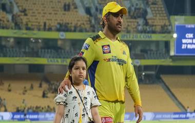 Dhoni and Ziva Photo: চেপকে মাহির দলের প্লে-অফ পাকা, দেখুন ধোনির কন্যার সঙ্গে ছবি