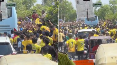 Fans Around CSK Bus: দেখুন, দিল্লিতে মাহির দলকে একঝলক দেখতে বাসের সামনে সমর্থকদের ভিড়