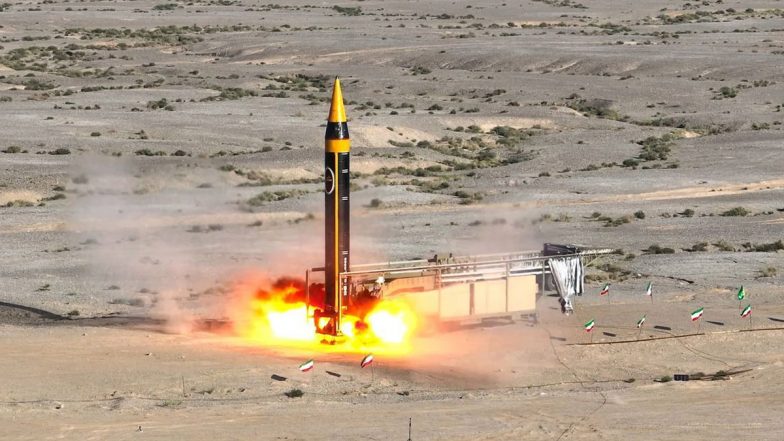 Iran Launched Ballistic Missile: ইরানের ব্যালিস্টিক ক্ষেপণাস্ত্রের সফল উৎক্ষেপণ, দেখুন ভিডিও