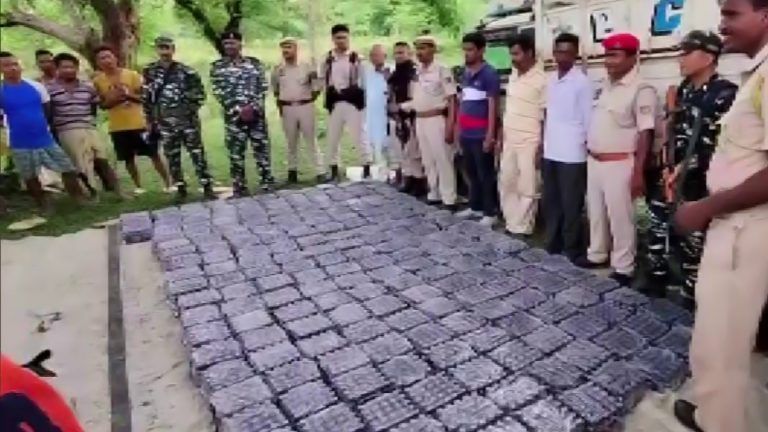 Assam: আসামে বাজেয়াপ্ত ২৫ লক্ষ মূল্যের কাশির সিরাপ, ঘটনায় গ্রেফতার ৩