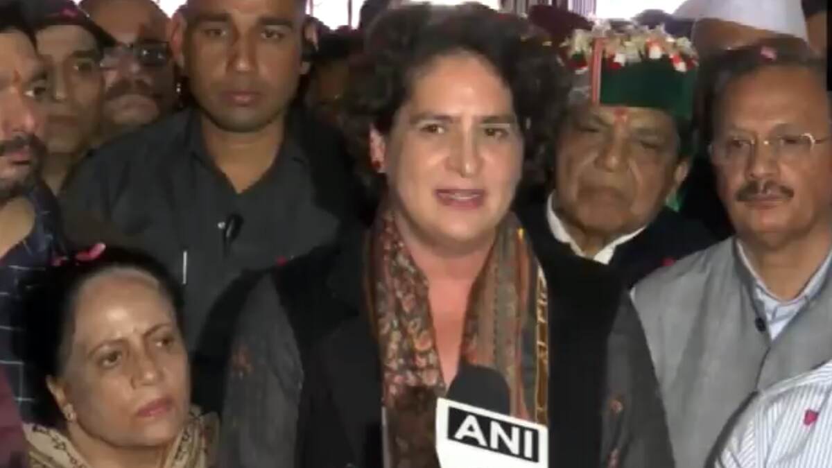 Priyanka Gandhi On Rahul Gandhi: 'ভবিষ্যতে কী হবে তা মানুষই বলে দেবে', ভিডিয়োতে দেখুন রাহুলের প্রধানমন্ত্রী হওয়ার সম্ভাবনা নিয়ে প্রিয়াঙ্কা গান্ধীর বক্তব্য