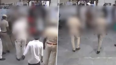 Tihar Jail Video: তিল্লু খুনের পর গ্যাংস্টারের মৃতদেহে পুলিশের সামনেই ছুরির কোপ তিহারে, দেখুন