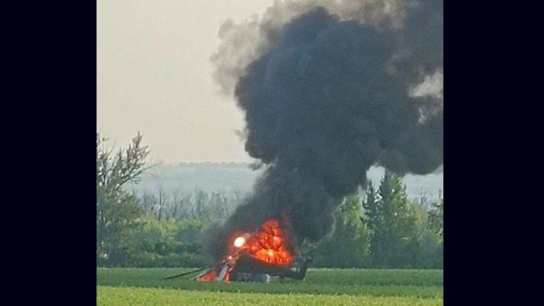 Helicopter Crash: ফ্লোরিডায় মাঝ আকাশ থেকে দুমড়ে মুচড়ে ভেঙে পড়ল হেলিকপ্টার, দেখুন ভিডিয়ো
