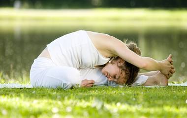 International Yoga Day 2023 : বসে বসে কাজ করায় পেটে মেদ বাড়ছে! মুক্তি পেতে প্রতিদিন ১৫ মিনিটের জন্য এই যোগব্যায়াম করুন