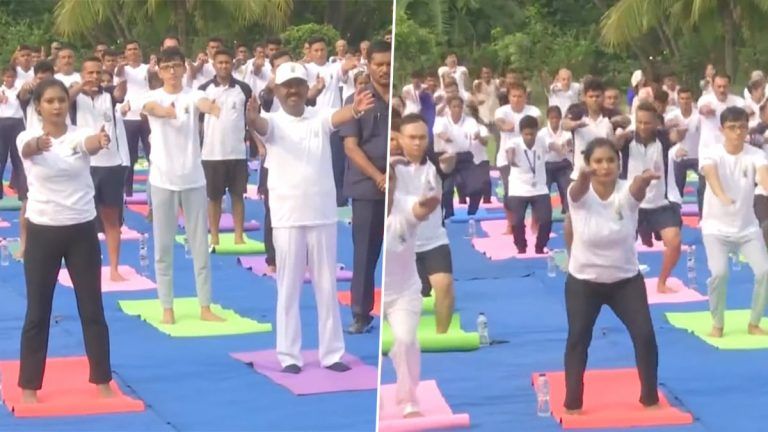 9th International Yoga Day: যোগ দিবসে রাজভবনে রাজ্যপাল সি ভি আনন্দ বোস, কিশোর কিশোরীদের সঙ্গে যোগাসনে মাতলেন (দেখুন ভিডিও)