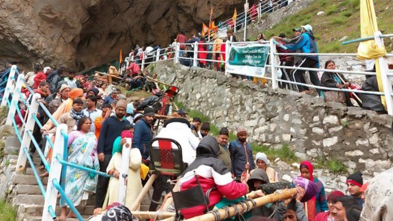 Amarnath Yatra 2023: অমরনাথে বেড়েছে দর্শনার্থীর সংখ্যা, ২০২২-কে টপকে ছাড়িয়ে পৌঁছেছে ৪ লক্ষের দোরগোড়ায়