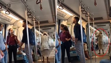 Beggar in Delhi Metro: মেট্রোর কামরায় ভিক্ষা করছেন ব্যক্তি! দেখুন দিল্লির ভিডিয়ো