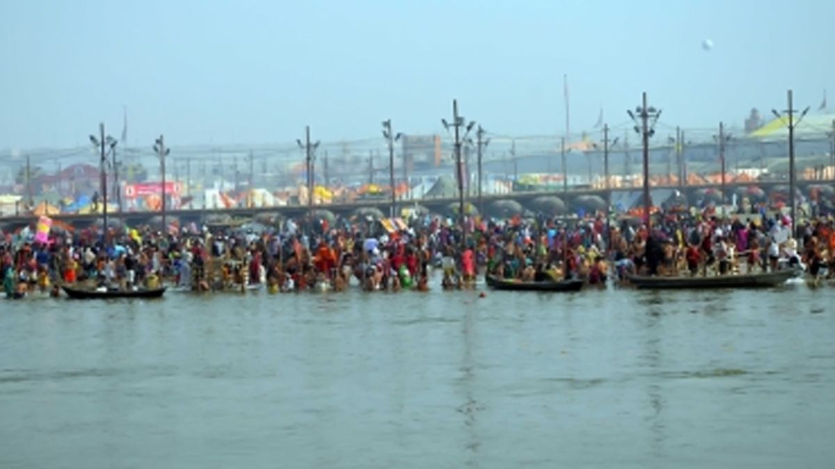 Maha Kumbh 2025: ১২ বছর পর ফের মহাকুম্ভের যোগ, ঘোষণা হল শাহী স্নানের দিনক্ষণ