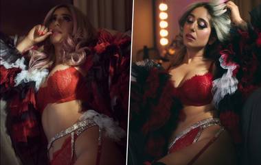 Neha Bhasin Hot Pics : লাল রঙের বিকিনে সোশ্যাল মিডিয়ায় উষ্ণতা ছড়ালেন নেহা