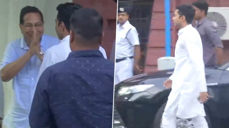 Mamata Banerje: পিজি হাসপাতালে ভর্তি মমতার সঙ্গে দেখা করতে পৌঁছলেন অভিষেক, দেখুন ভিডিয়ো