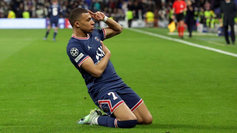 Kylian Mbappe, PSG: বাদ পড়ার পর ফের পিএসজির প্রথম একাদশে ফিরলেন কিলিয়ান এমবাপে