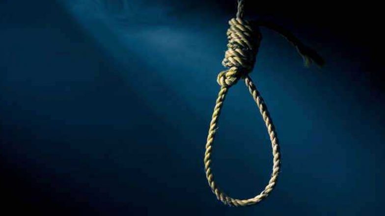 Noida Shocker: ইনস্টাগ্রাম ব্যবহার করতে বাঁধা স্বামীর,  ঘরের ফ্যানের সঙ্গে গলায় ফাঁস লাগিয়ে আত্মহত্যা করল স্ত্রী (দেখুন পোস্ট)