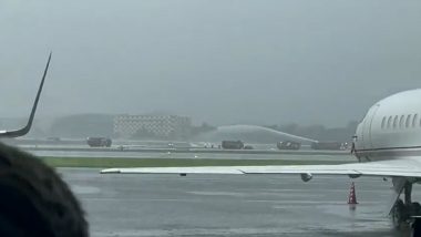 Assam Airport Roof Sealing Collapse Video: বৃষ্টিতে ভেঙে পড়ল অসমের বরদোলুই বিমানবন্দরে সিলিংয়ের একাংশ, সামনেই বসে যাত্রীরা, দেখুন ভিডিয়ো
