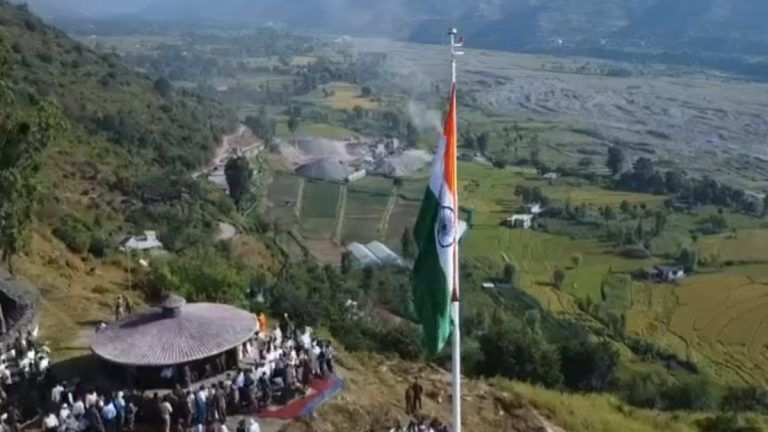 পুঞ্চের শহিদদের সম্মানে Ajote War Memorial-এ ৭০ ফুটের তেরঙ্গা, অপূর্ব ভিডিয়ো