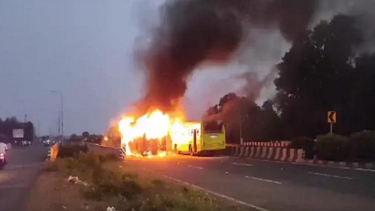 Thane Bandh Today: জালনায় লাঠিচার্জ নিয়ে আজ থানে বনধ মারাঠা সংগঠনের, তড়িঘড়ি সর্বদলীয় বৈঠক ডাকল শিন্ডে সরকার