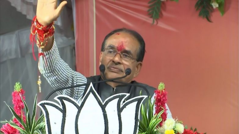 Shivraj Singh Chouhan: ১৬ বছরের জমানা শেষ শিবরাজের, মুখ্যমন্ত্রী পদে ইস্তফার পর মুখে যন্ত্রণার হাসি