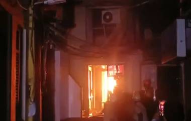 Kolkata Fire: এলিয়ট রোডের পারফিউম গোডাউনে দাউদাউ করে জ্বলছে আগুন, ভয়াবহ ভিডিয়ো