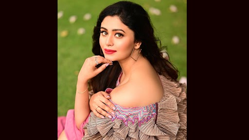 Ritabhari Chakraborty Hot Photo: সমুদ্র সৈকতে 'জলপরী' রূপ! বোল্ড ও গ্ল্যামারাস অবতারে তোলপাড় ফেললেন অভিনেত্রী ঋতাভরী চক্রবর্তী