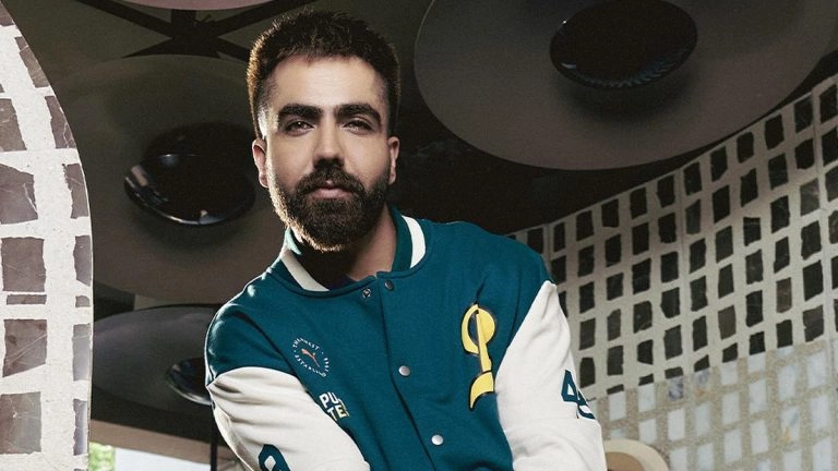 Hardy Sandhu: অনুষ্ঠানের মঞ্চে যৌন হেনস্থার শিকার হার্ডি সন্ধু, মহিলা অনুরাগীর কাণ্ডে অবাক গায়ক