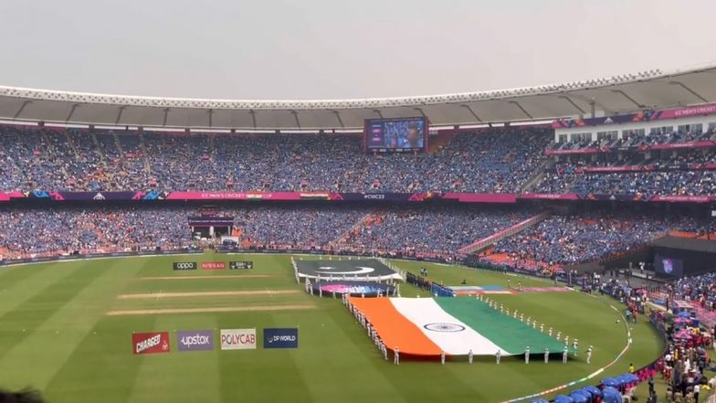 National Anthem at Narendra Modi Stadium: অপূর্ব দৃশ্য! নরেন্দ্র মোদী স্টেডিয়ামে জাতীয় সঙ্গীত গাইলেন এক লক্ষ ভারতীয় সমর্থক (দেখুন ভিডিও)
