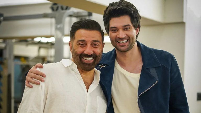 Sunny Deol Turns 66: বাবার জন্মদিনে রাজবীর জানালেন শুভেচ্ছা, শেয়ার করলেন বাবার সঙ্গে ছবি (দেখুন সেই ছবি)