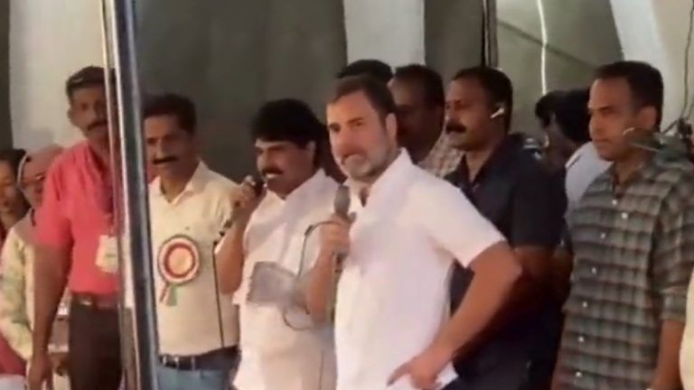 Rahul Gandhi In Kerala: ওয়ানাডের আর্ট ফেস্টিভ্যালে রাহুল গান্ধী, দেখুন ভিডিয়ো