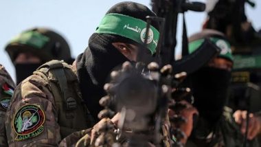 Israel-Hamas War: ইজরায়েলের সঙ্গে যুদ্ধ বিরতির মেয়াদ বাড়তেই পণবন্দিদের মুক্তি দিচ্ছে হামাস