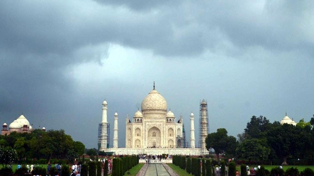 Taj Mahal: তাজমহলের সৌন্দর্যের মুকুটে নয়া আন্তর্জাতিক পালক, বছরের সেরা আগ্রার আশ্চর্যকে, দুইয়ে যে ভবন