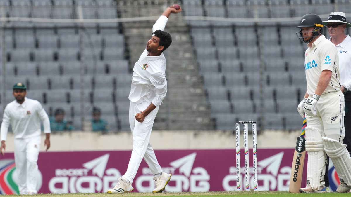 BAN Vs NZ 2nd Test Day 3: ফিলিপসের রানে কিউইদের মুখরক্ষা, ২ উইকেট ...