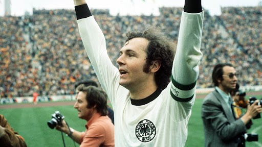 Germany’s Legend Franz Beckenbauer Dies: প্রয়াত বিশ্বকাপ জয়ী ফুটবলার-কোচ বেকেনবাওয়ার, পেলে-মারাদোনার পর কাইজারের মৃত্যুতে বিশ্ব ফুটবলে শূন্যতা