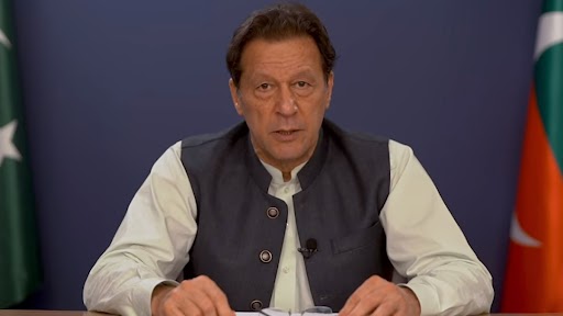 Pakistan's Imran Khan Issues Warning To India: চুরি করে জেলে বন্দি ২ বছর ধরে, এবার সেই ইমরান খান ভারতকে বললেন, 'পাকিস্তান পরমাণু  শক্তিধর', দিলেন হুমকি