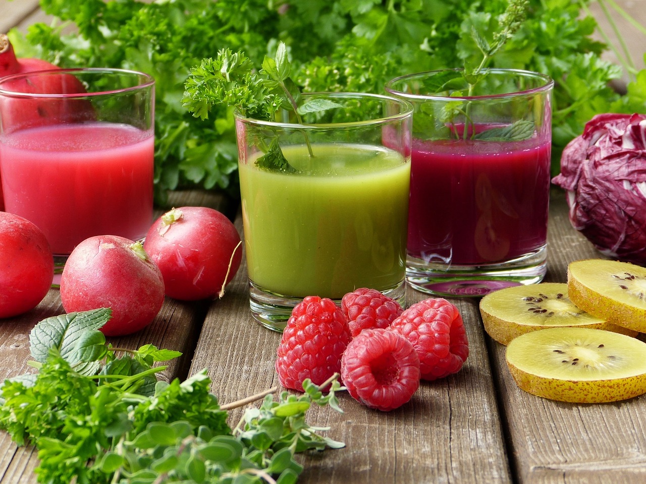 Best Fruit Juices for Skin: শীতে ত্বকে প্রাকৃতিক আভা পেতে খাদ্যতালিকায় রাখুন এই জুসগুলি