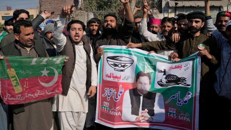 Pakistan Election 2024: পাকিস্তানে ভোটে রিগিংয়ের কথা স্বীকার করে পদত্যাগ নির্বাচন কমিশনারের, 'পাপ' দেখে আত্মহত্যার পরিকল্পনা!