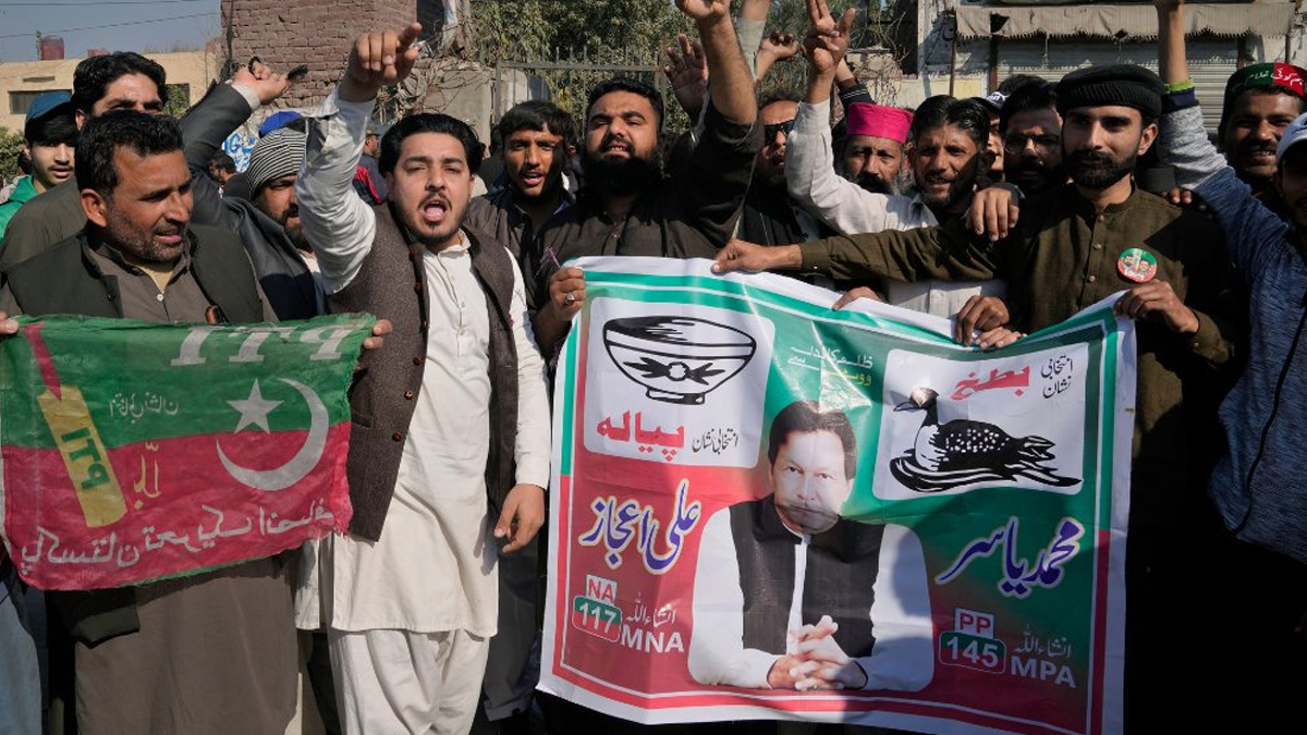 Pakistan Election Results 2024: 'কেন্দ্র ও প্রদেশে দুই জায়গায় সরকার গঠন করব', জানাল ইমরান খানের দল