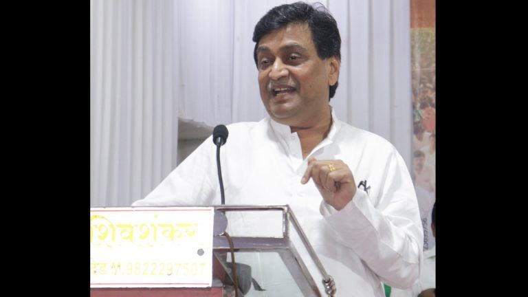 Ashok Chavan: কংগ্রেস বিধায়কদের ভাঙিয়ে নাদেদ বিজেপিকে উপহার দেওয়ার ঘোষণা অশোক চহ্বানের