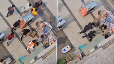 Ghaziabad Brawl Video: গাজিয়াবাদে নিরাপত্তারক্ষীদের মারধর, ভয়াবহ ভিডিয়ো সামনে আসতেই শিহরণ