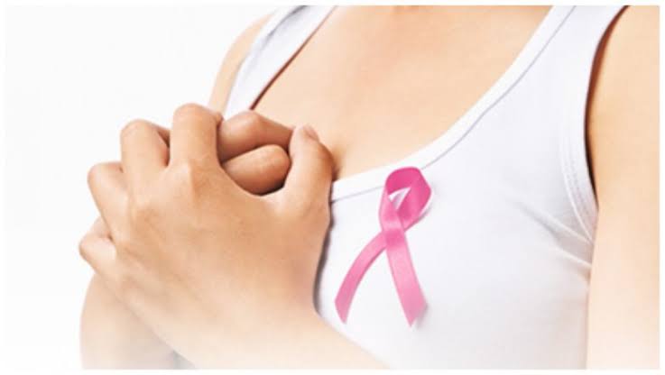 Breast Cancer Symptoms: এই লক্ষণগুলিতে বোঝা যাবে স্তন ক্যান্সার হয়েছে, এই লক্ষণগুলি অনুভব করলে শীঘ্রই পরীক্ষা করুন