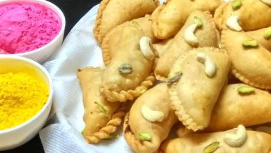 Holi 2024 Food: গুজিয়া থেকে ফলের স্যালাদ, রঙের উৎসবছ ৫টি মুখরোচক ব্রেকফাস্ট