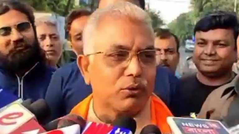 Dilip Ghosh Attacks Mamata Banerjee: মুখ্যমন্ত্রীকে ঘিরে অবমাননাকর মন্তব্য দিলীপের, আদর্শ আচরণবিধি লঙ্ঘনের অভিযোগে কমিশনের দারস্ত শাসক দল