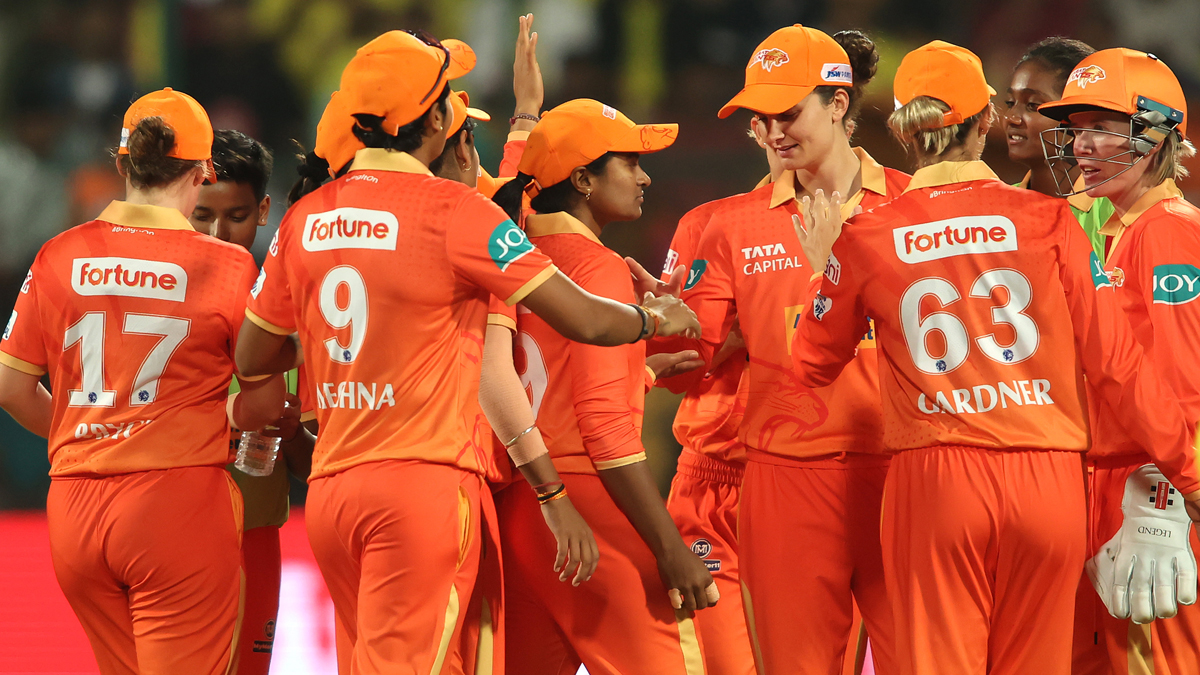 GG vs UPW, WPL 2025 Dream11 Prediction: আজ গুজরাট জায়ান্টস উইমেন বনাম ইউপি ওয়ারিয়র্জ উইমেন ম্যাচে এগিয়ে কে? একনজরে উইমেন্স প্রিমিয়ার লিগের Dream11 Prediction