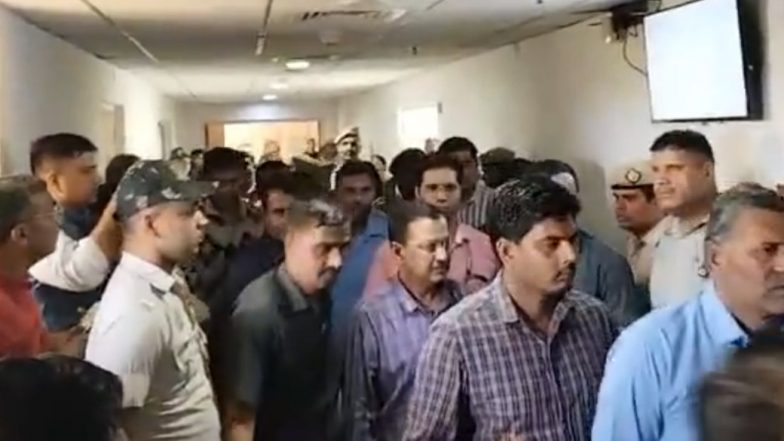 Arvind Kejriwal Arrested: দশ নয়,  আবগারি দুর্নীতি মামলায় ৭ দিনের ইডি হেফাজতে অরবিন্দ কেজরিওয়াল